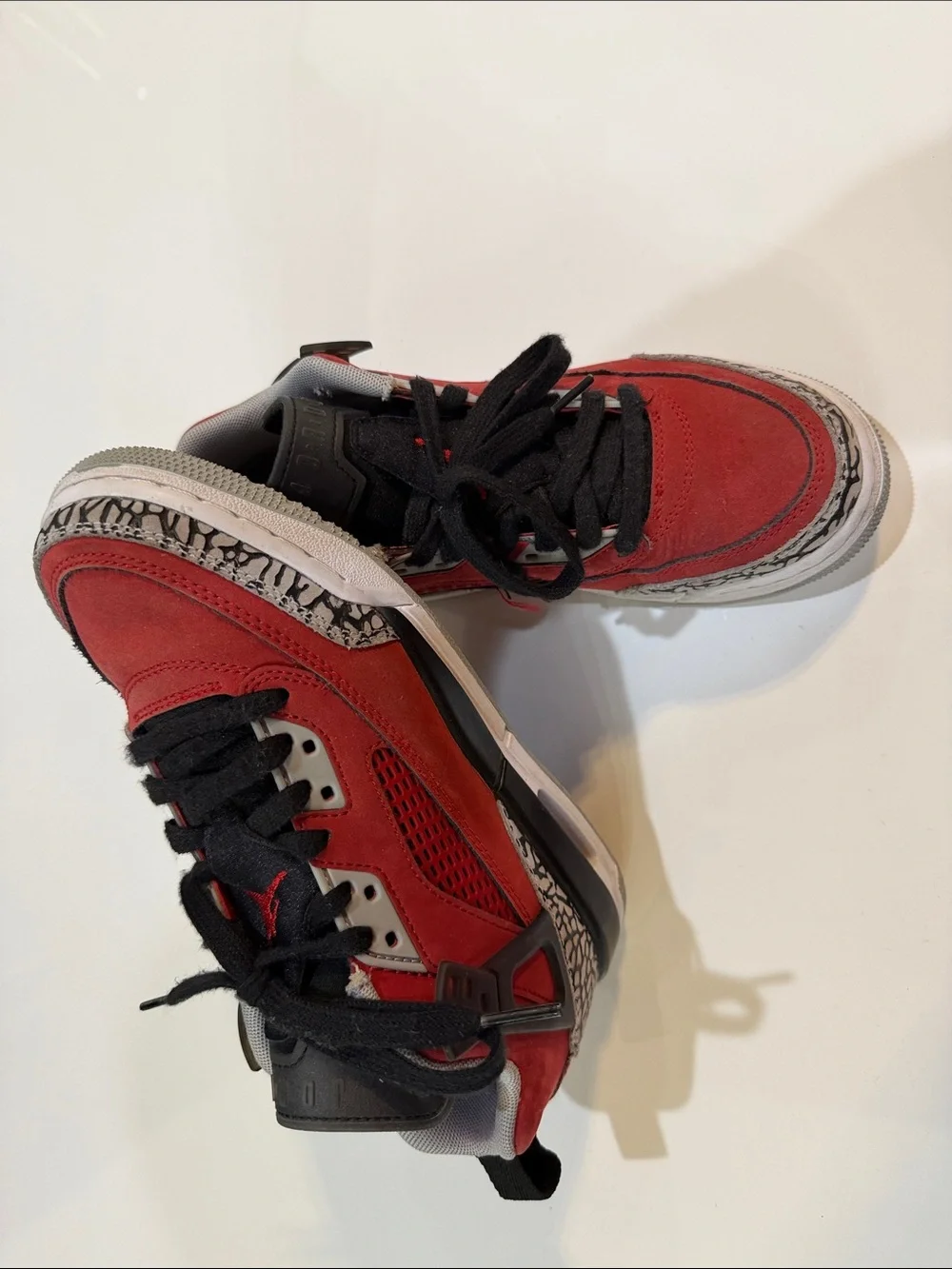 Air Jordan Spizike Low Toro GS Gym Red Sneakers Size 4.5Y